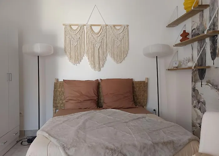 6 Equipe Proche Aeroport Naval Groupe